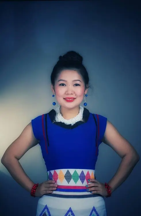 Rawang modernized Traditional dress and model by Sinwal Pervm